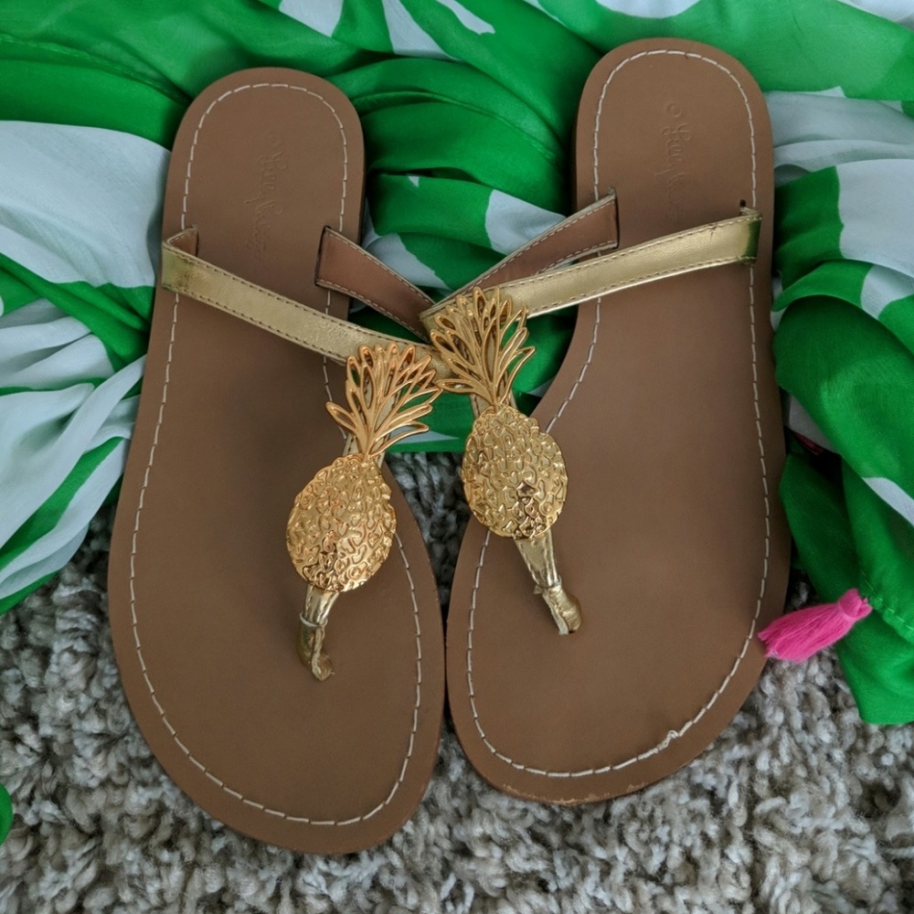 Lilly Pulitzer for Target Size 7 Pineapple Sandals